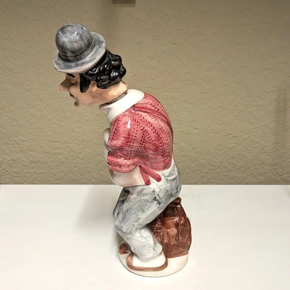 Vintage Ceramic Decanter Bowler Man Liquor Bottle Figural Bar Decor‎